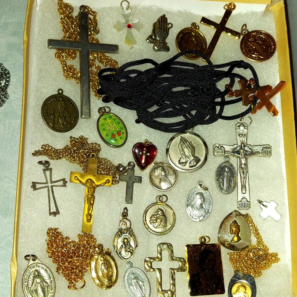 lot of vintage religious medals and crosses #1